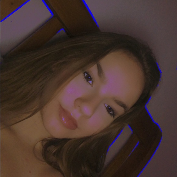 Meet your Posher, Samantha - Picture 1 of 1